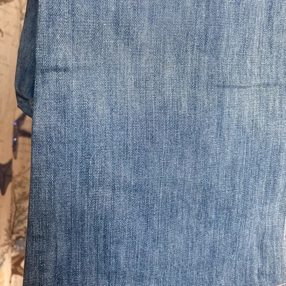 Guess Light Blue Denim Jeans - Picture 7 of 8